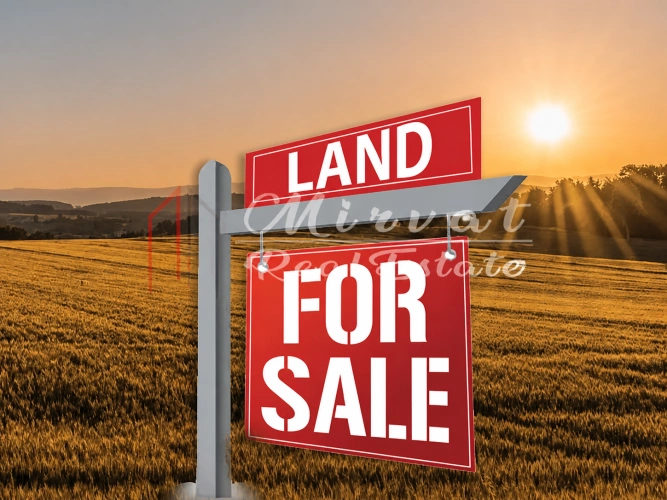 Shop أرض للبيع بموقع استراتيجي ومميزة في منطقة عيناب تقع على الطريق العام for sale in Ainab – Ainab, Aaley