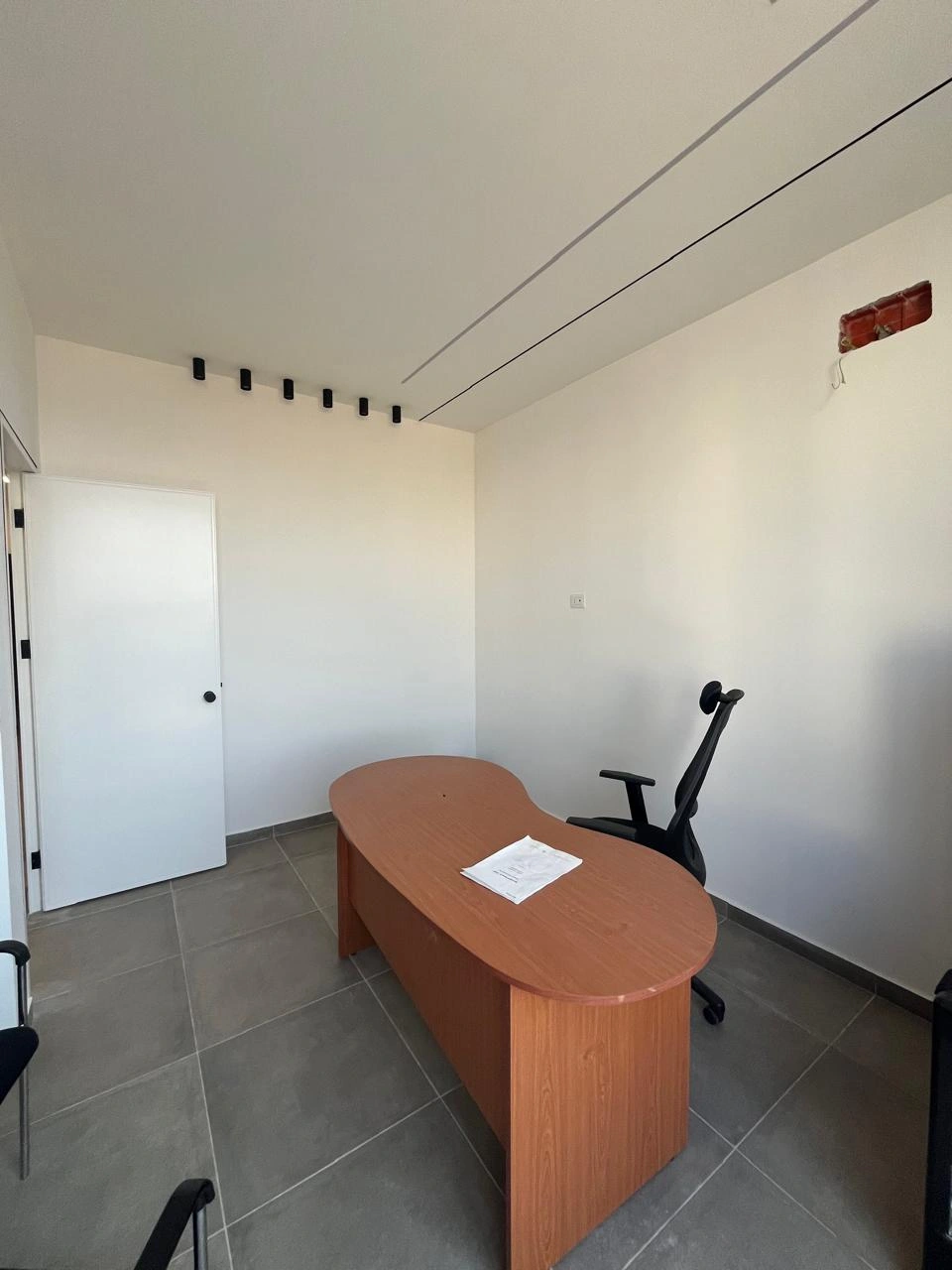 Ksara brand new office 88 sqm fully decorated for rent