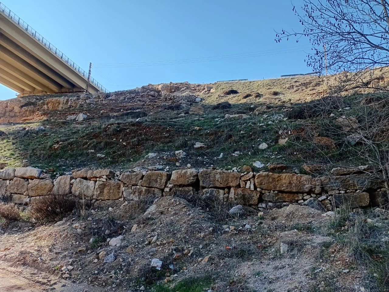 Hammana land 7,318 sqm, net 4,961 sqm for sale good location – Hammana, Baabda