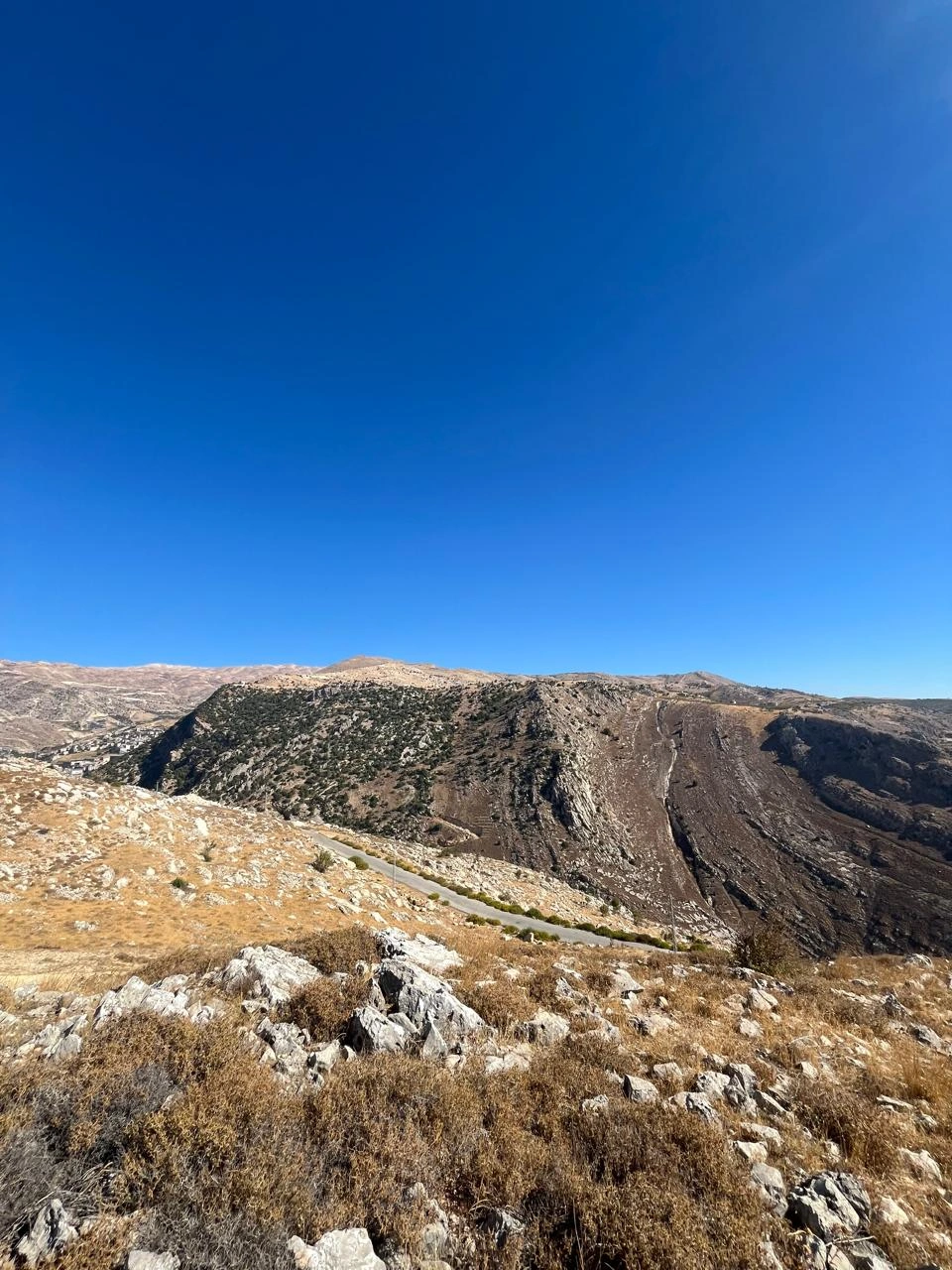 Zahle hazzerta land 2000 sqm for sale – Zahleh, Zahleh