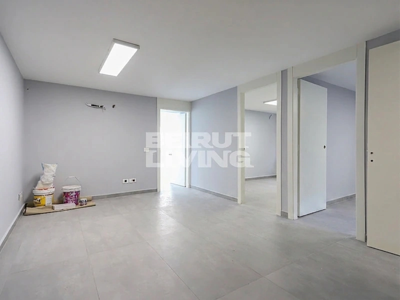 Modern New Office | Prime Location | 24/7 Electricity for rent in Badaro