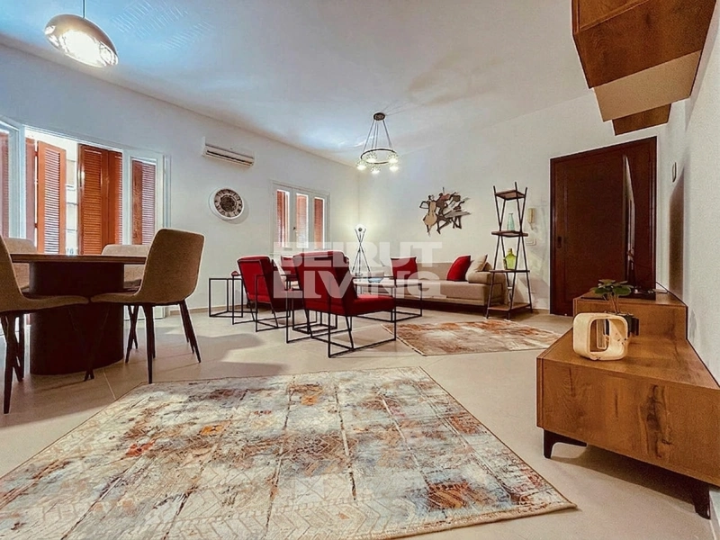 Apartment Beautiful Flat in a Classy & Calm Neighborhood for sale in Achrafieh – Achrafieh, Beirut