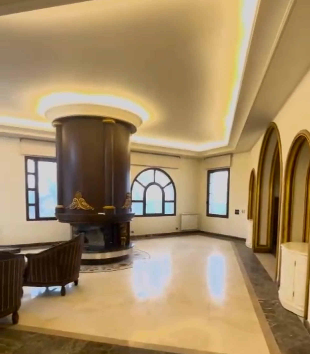 Zahle villa 3 floors 750 sqm+1050 sqm garden for sale, open panoramic view – Mrayjat (Zahleh), Zahleh