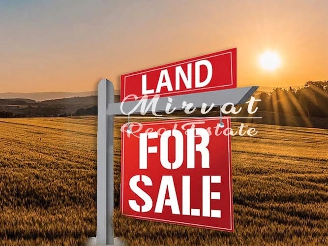 Shop للبيع أرض بمساحة 600متر في كفرمتى - عاليه مع رخصة بناء for sale in Kfar Matta