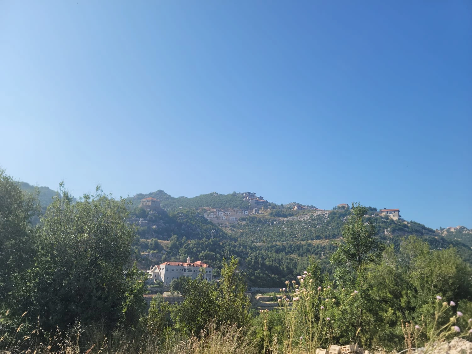 Achkout land 1228 sqm for sale open mountain view – Bekaata Achkout, Keserwan