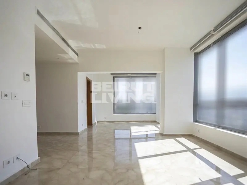 Apartment Spacious & Modern | Pool & Gym | Well Secured for sale in Achrafieh – Achrafieh, Beirut