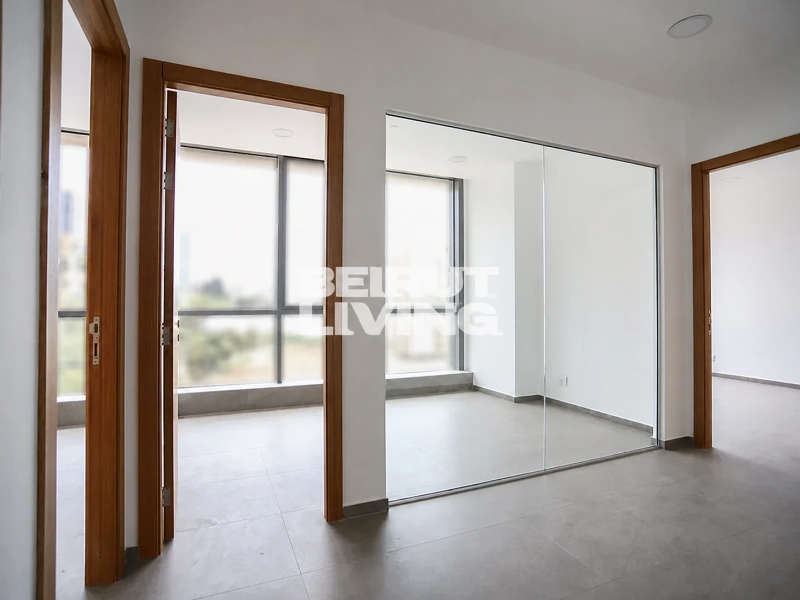 Sunny Office | Great Area | Modern Center for rent in Horch Tabet