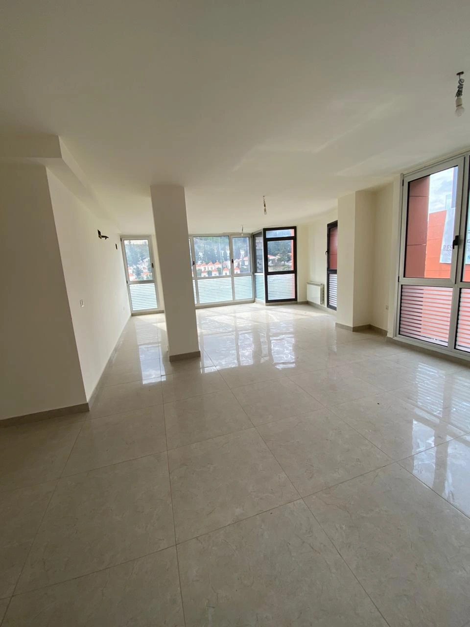 Office 80 sqm for rent in zahle boulevard ref – Mrayjat (Zahleh), Zahleh