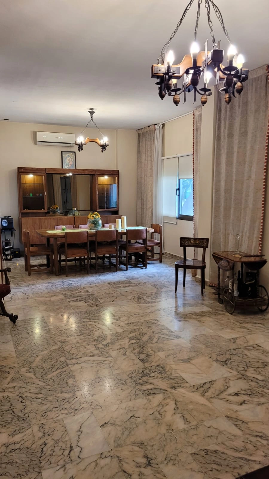 Furnished apartment for rent in adonis – Adonis, Jbeil