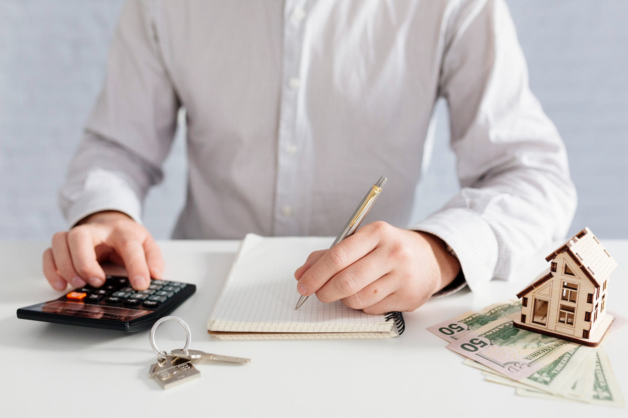 Real Estate Investment Strategies for Young Professionals