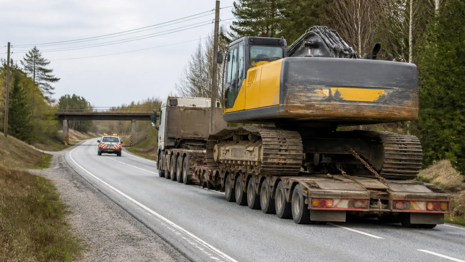 Oversized Construction Equipment Transport: Key Planning Steps