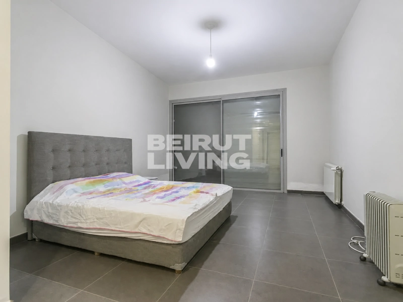Apartment Luminous &amp;amp; Spacious Flat | Security | Balcony | Open View for sale in Achrafieh – Achrafieh, Beirut